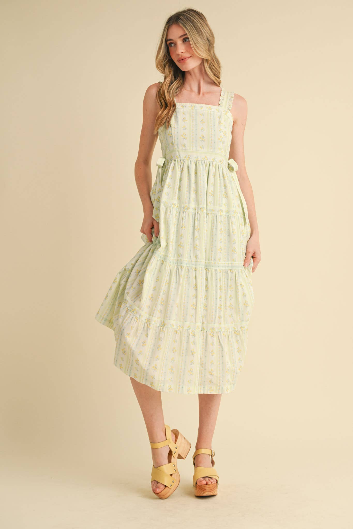RUFFLED STRAP FLORAL DRESS WITH SIDE TYING BOWS - Chartreuse