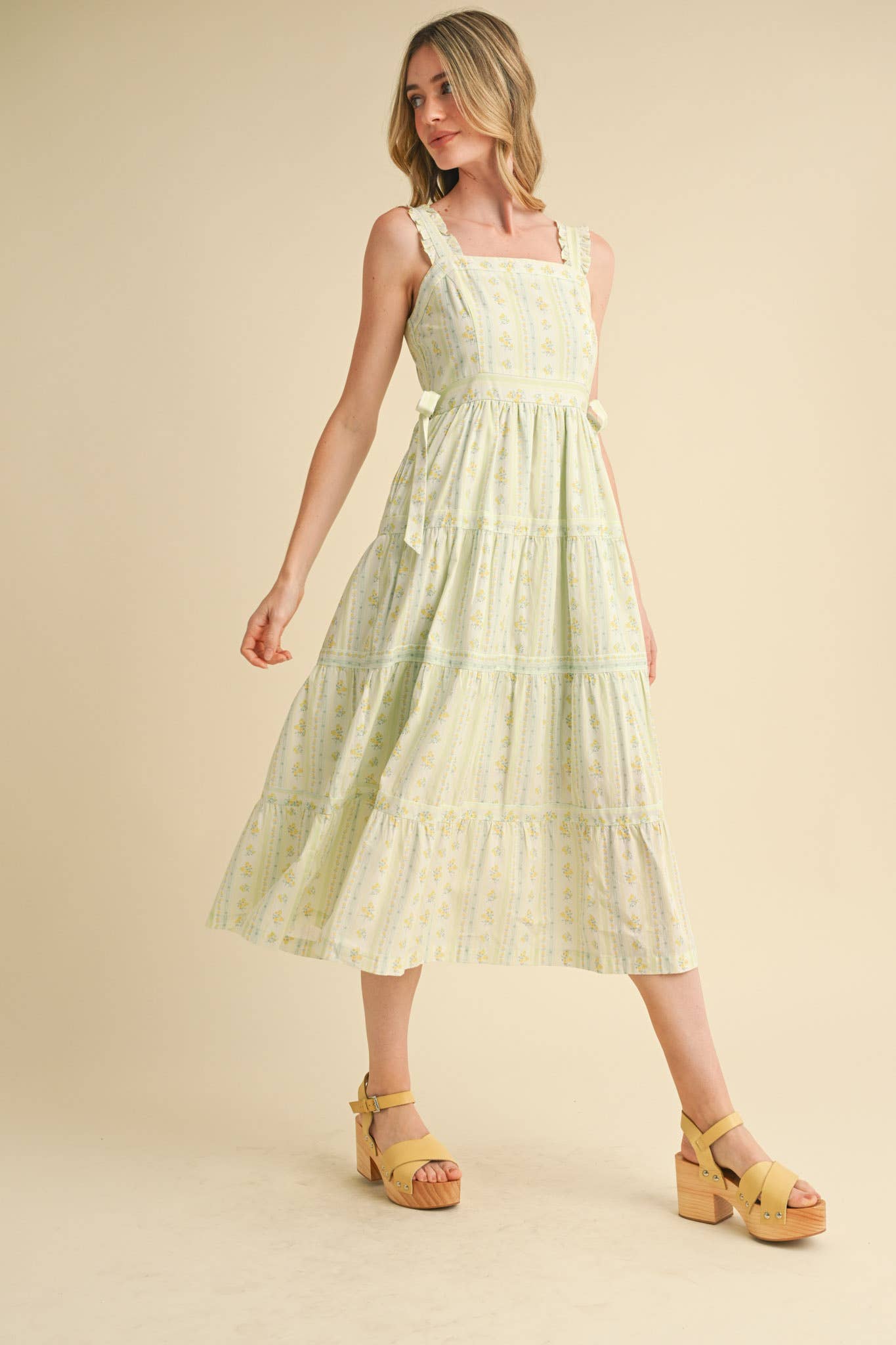 RUFFLED STRAP FLORAL DRESS WITH SIDE TYING BOWS - Chartreuse