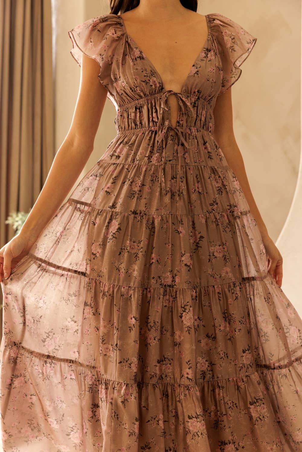 LANA FLORAL TIE FRONT TIERED MIDI DRESS: MAUVE FLORAL