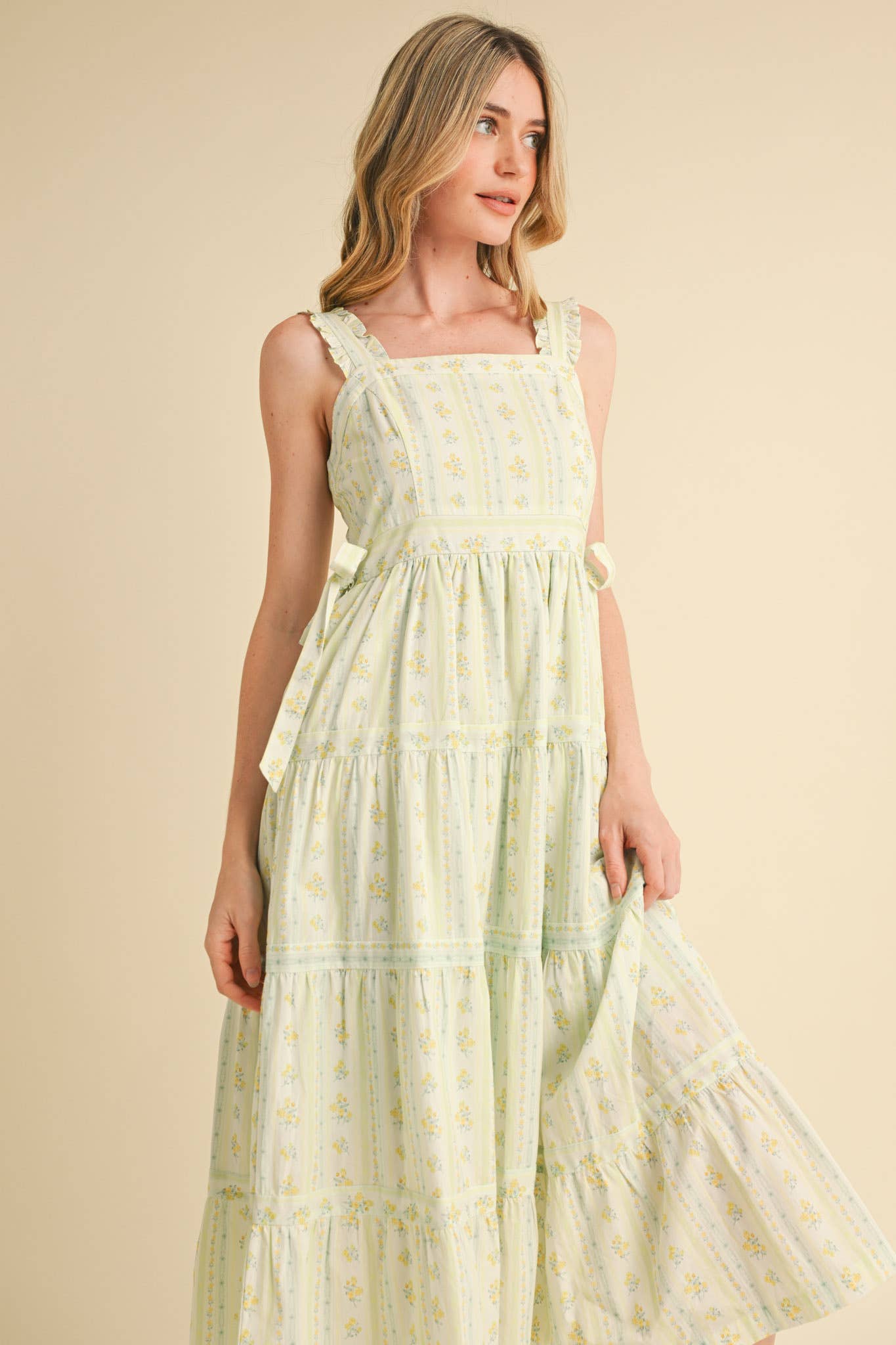 RUFFLED STRAP FLORAL DRESS WITH SIDE TYING BOWS - Chartreuse