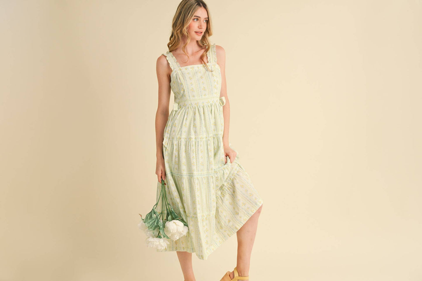 RUFFLED STRAP FLORAL DRESS WITH SIDE TYING BOWS - Chartreuse