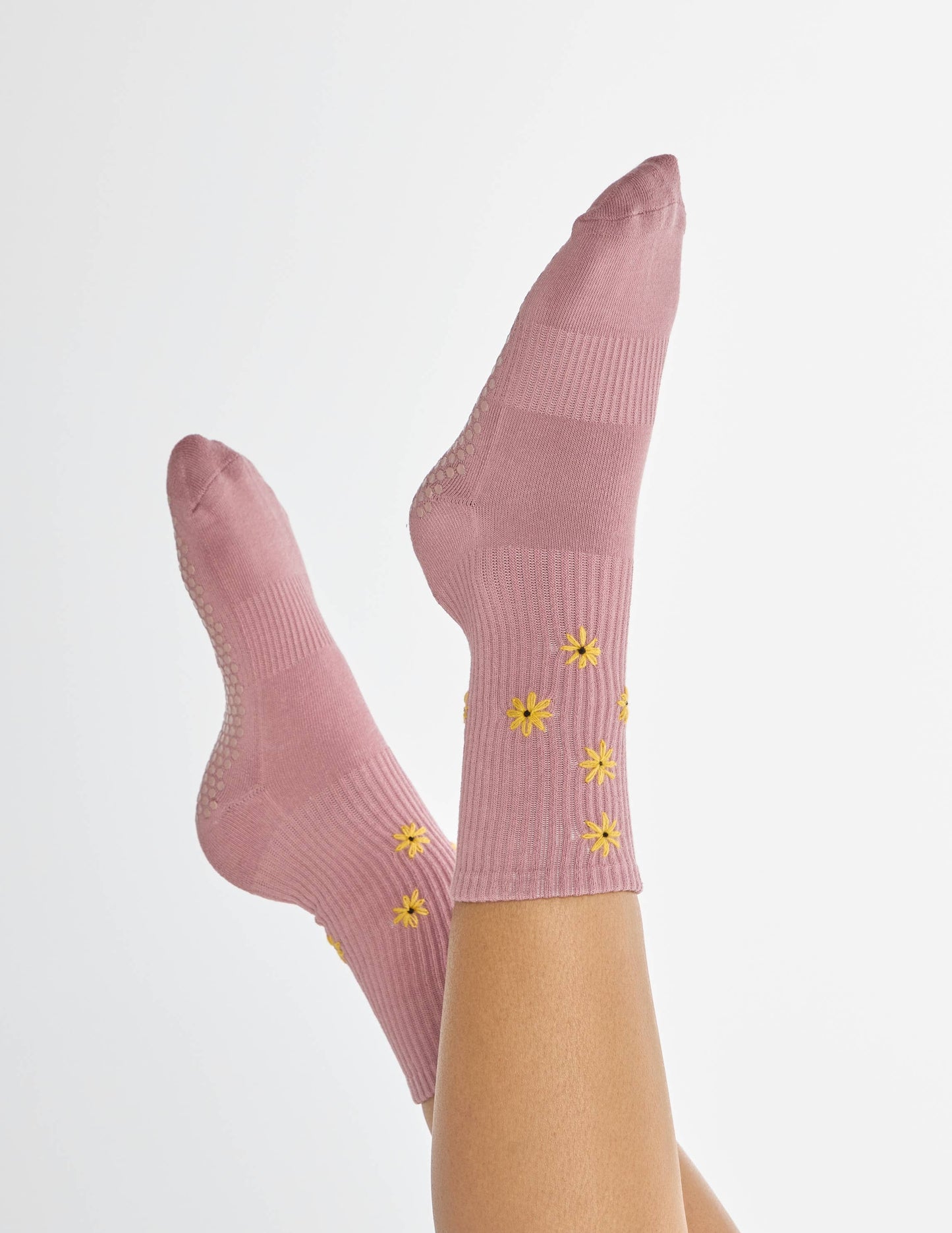 The Daisy Grip Sock: Mauve