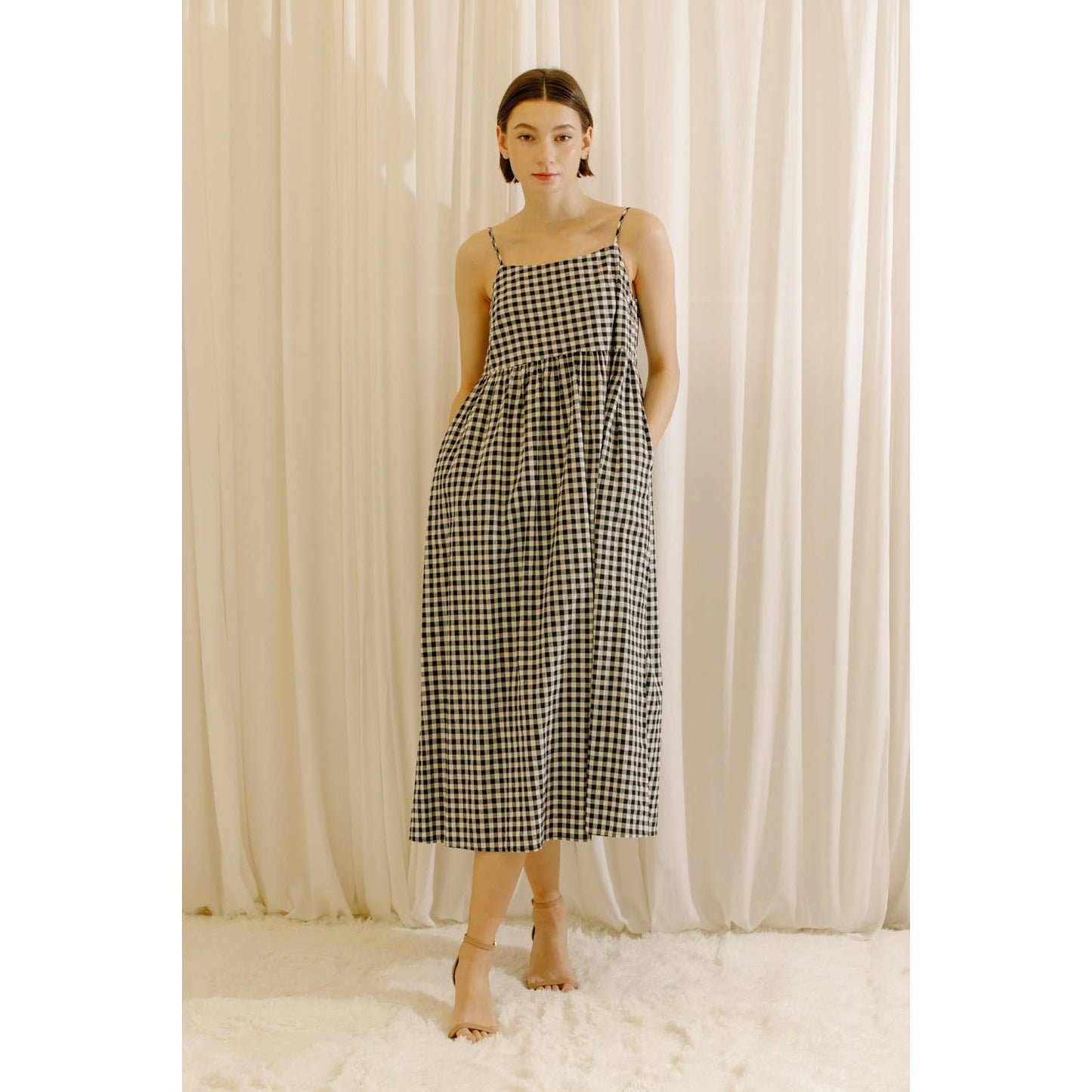 GINGHAM GARDEN DRESS (with pockets)