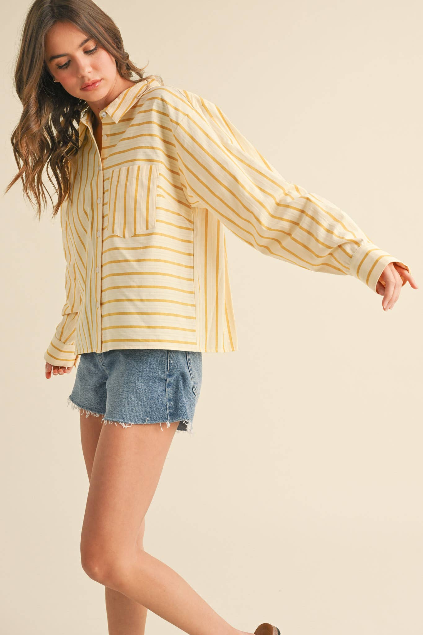DAILY STRIPED COLLARED BUTTON DOWN TOP - CUSTARD STRIPE