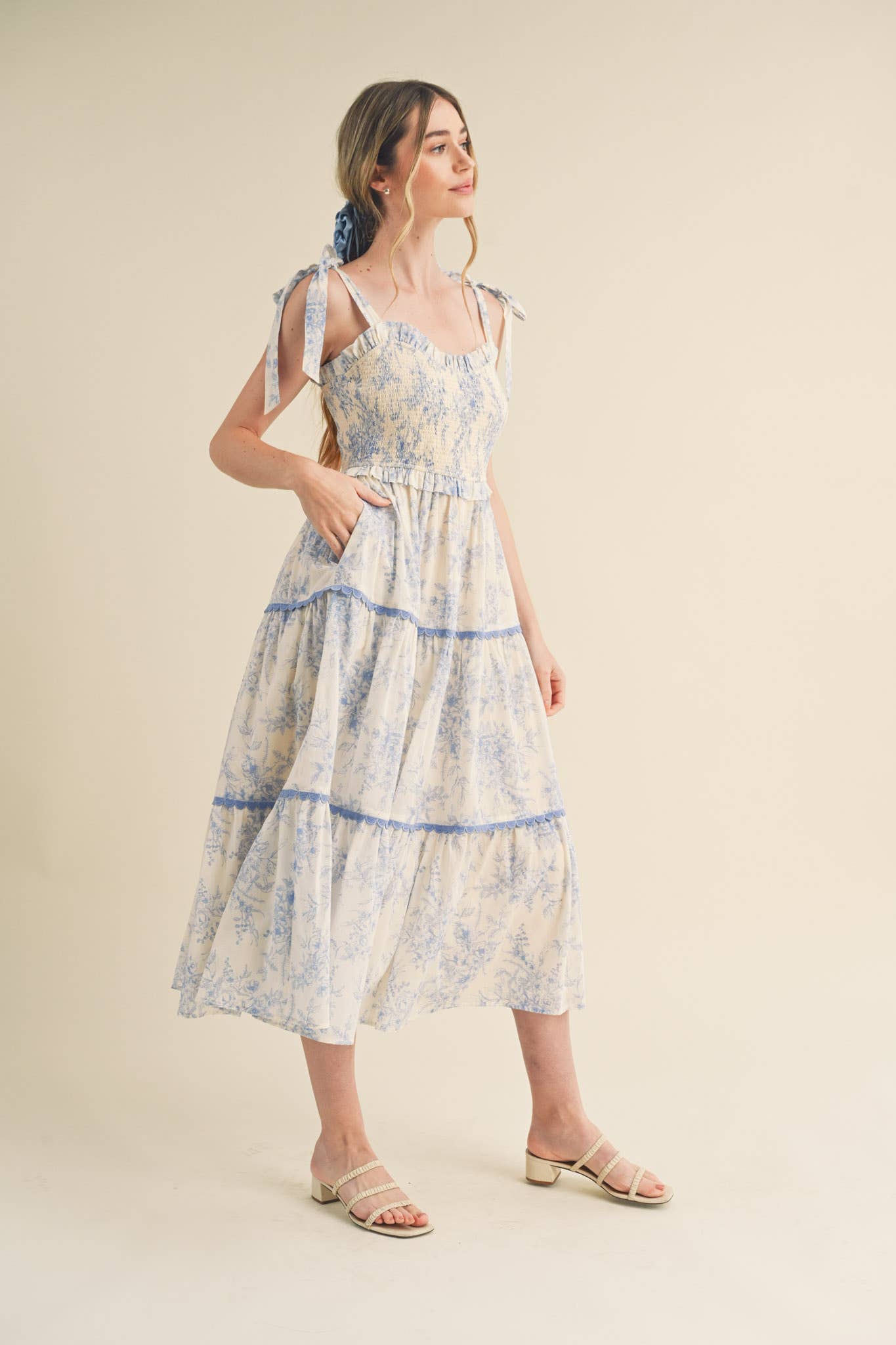 TOILE TIERED LACE TRIM FLORAL MIDI DRESS - OFF WHITE CHARCOAL