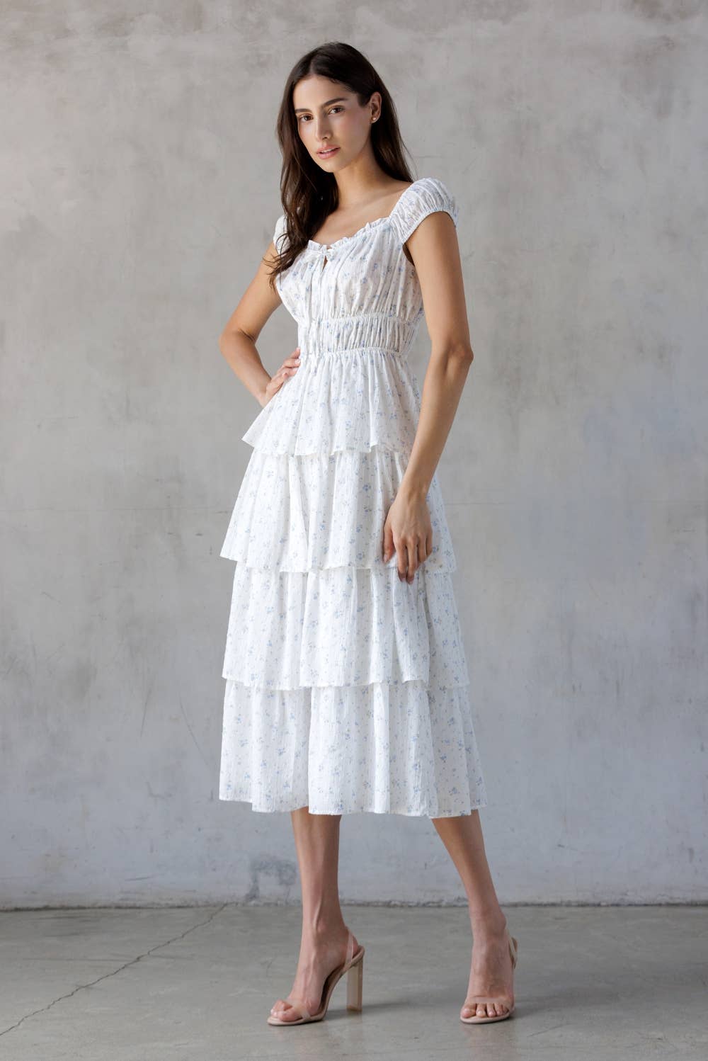 PRAIRIE GIRL: WHITE /BLUE FLORAL