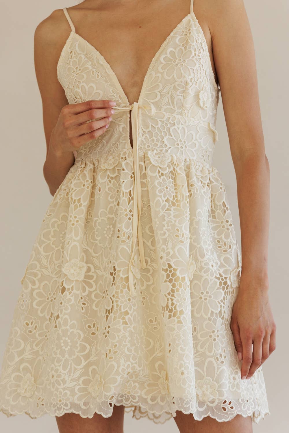 BUTTER LACE MINI DRESS