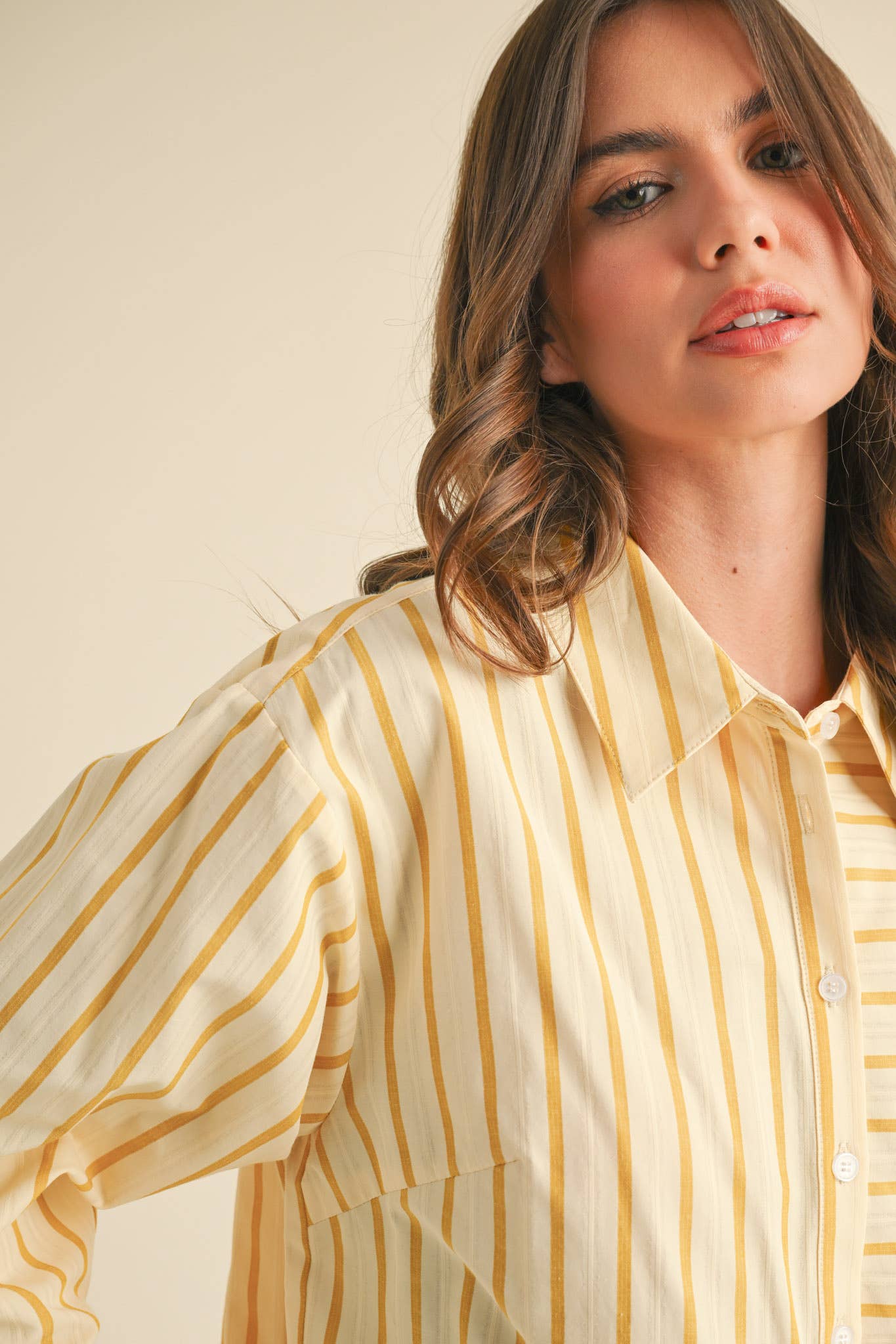 DAILY STRIPED COLLARED BUTTON DOWN TOP - CUSTARD STRIPE