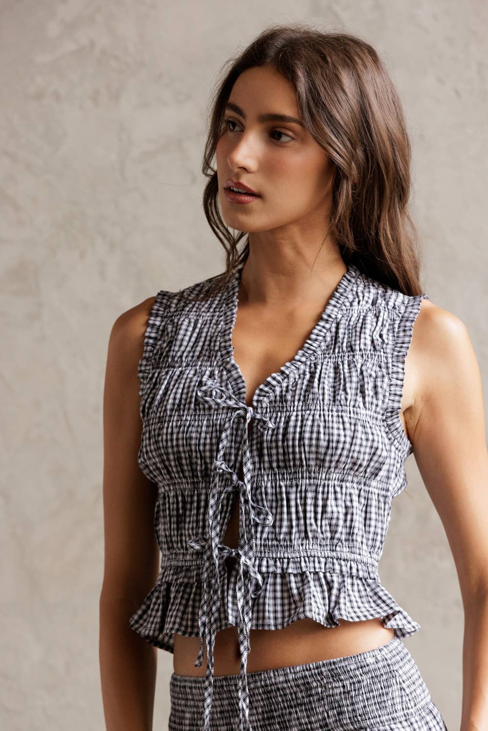 CHIC SMOCKED GINGHAM TOP: BLACK/WHITE CHECK