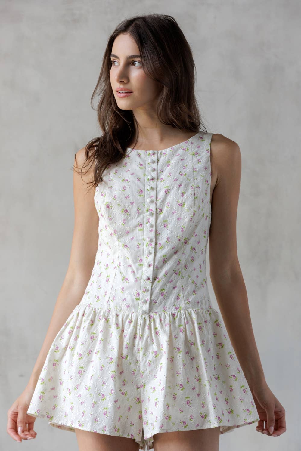 FLIRTY FLORAL ROMPER : IVORY/PINK