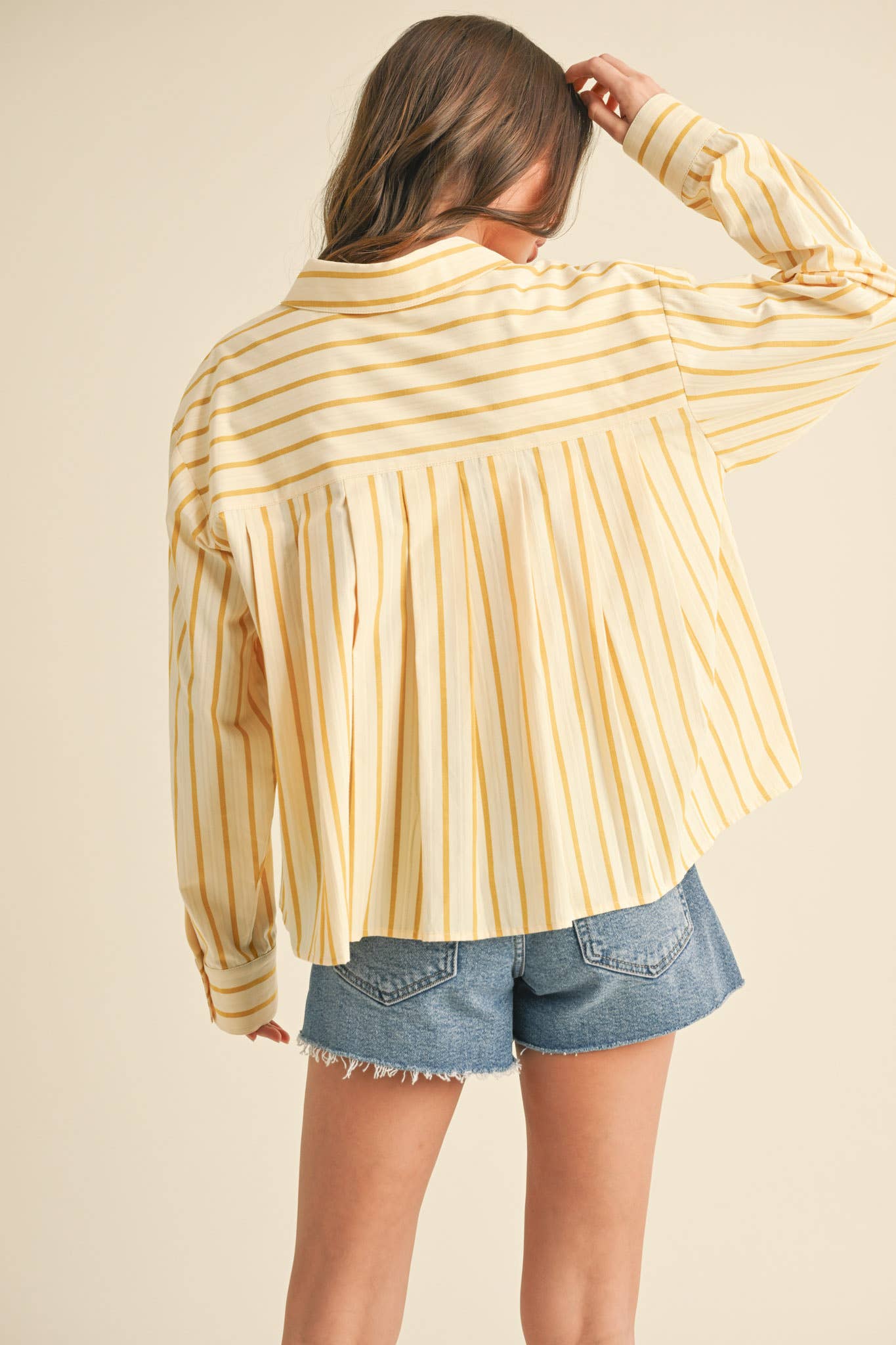 DAILY STRIPED COLLARED BUTTON DOWN TOP - CUSTARD STRIPE