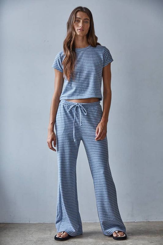 L8945B | Knit Polyester Cotton Striped Flare Pants: Grey Blue / M
