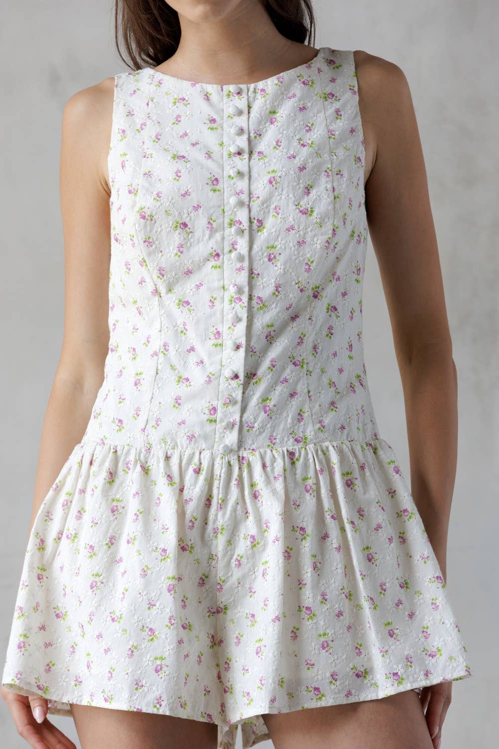 FLIRTY FLORAL ROMPER : IVORY/PINK