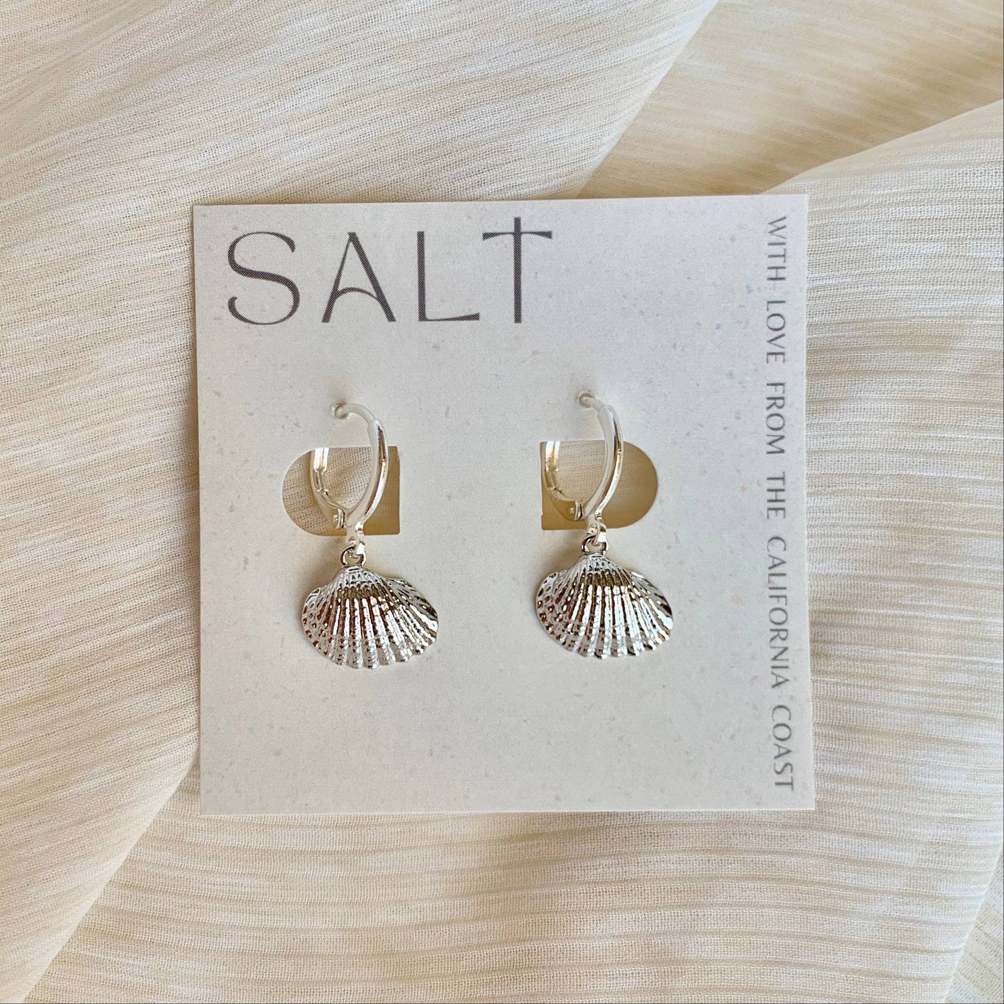 SCALLOP SEASHELL HUGGIE HOOPS | silver | coastal jewelry