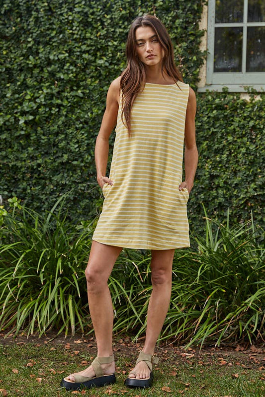 GIRLS WITH POCKETS DRESS: Banana