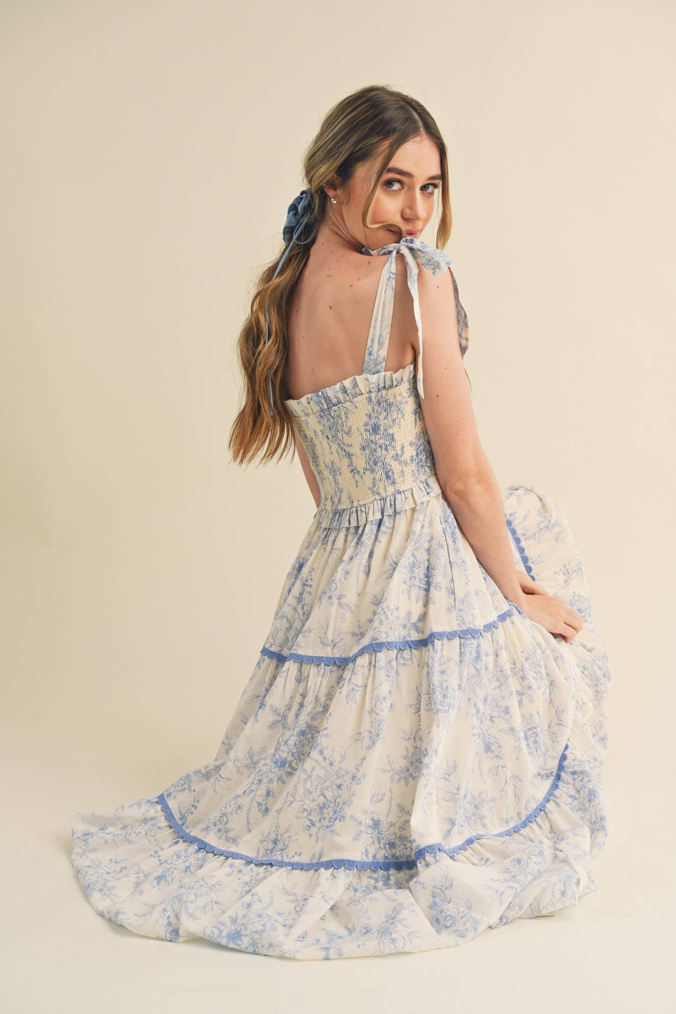 TOILE TIERED LACE TRIM FLORAL MIDI DRESS - OFF WHITE CHARCOAL