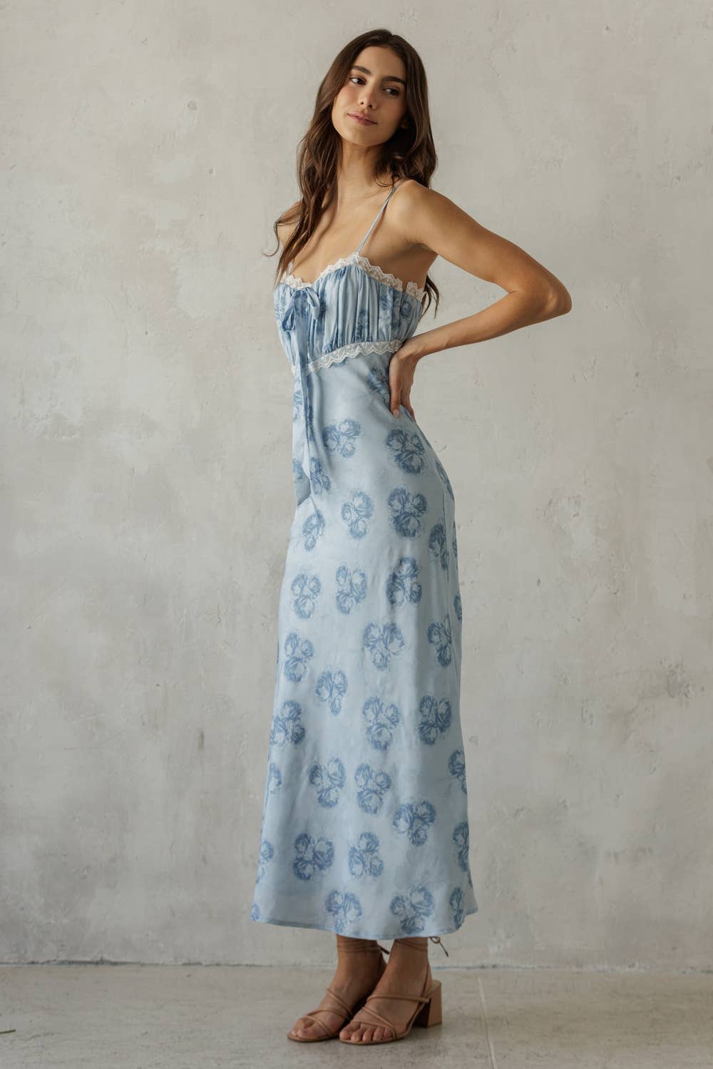 BLUE SEA FLORAL LACE TRIM MIDI DRESS