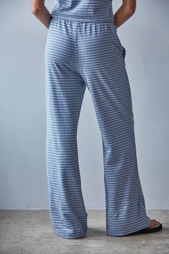 L8945B | Knit Polyester Cotton Striped Flare Pants: Grey Blue / M