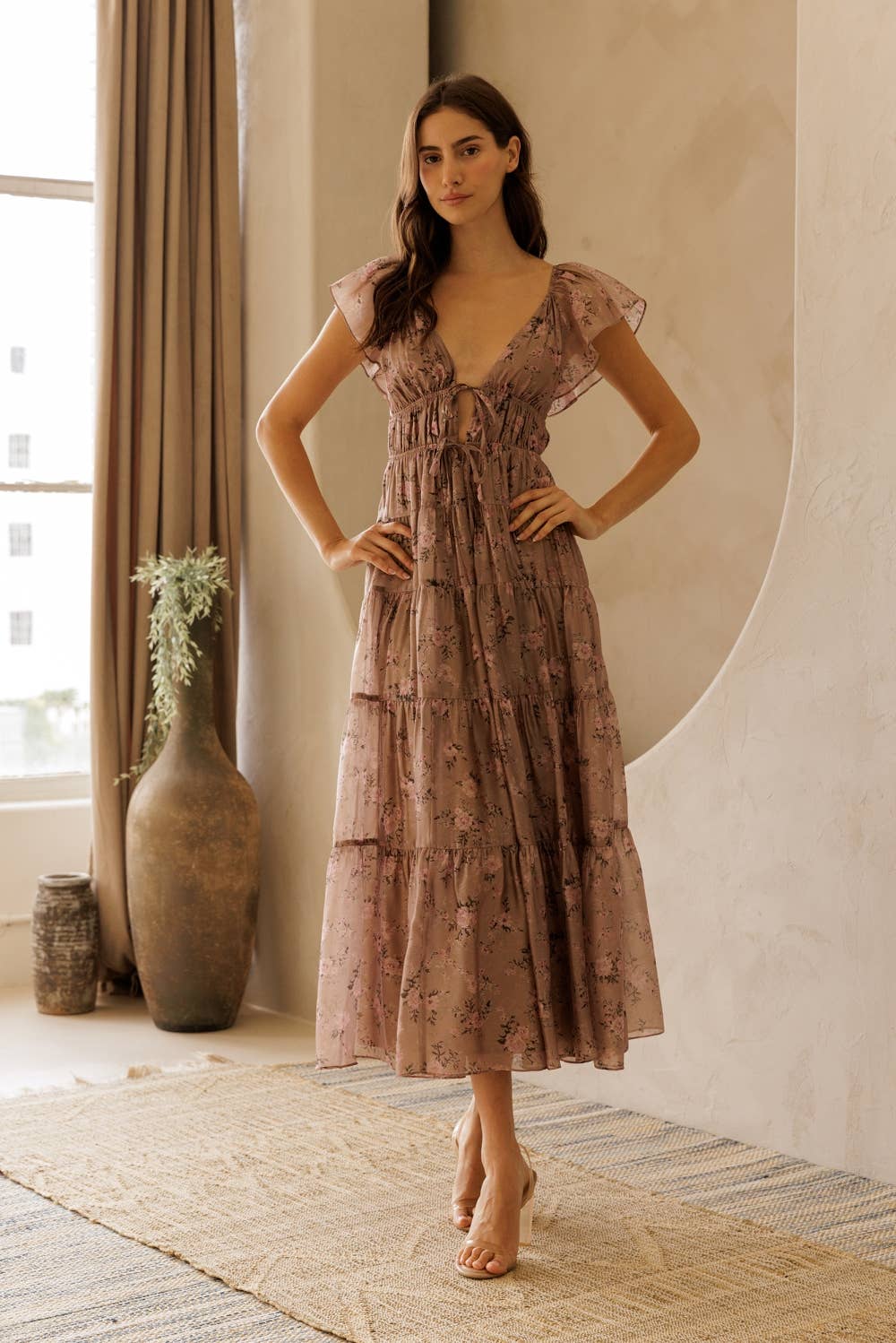 LANA FLORAL TIE FRONT TIERED MIDI DRESS: MAUVE FLORAL