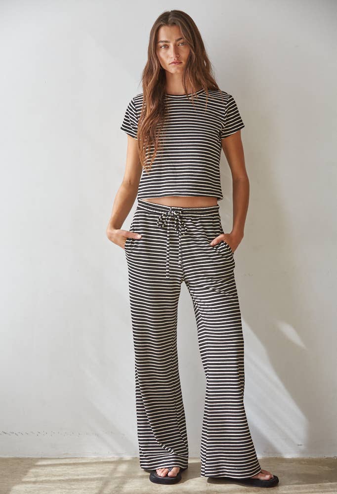 L8945B | Knit Polyester Cotton Striped Flare Pants: Grey Blue / M