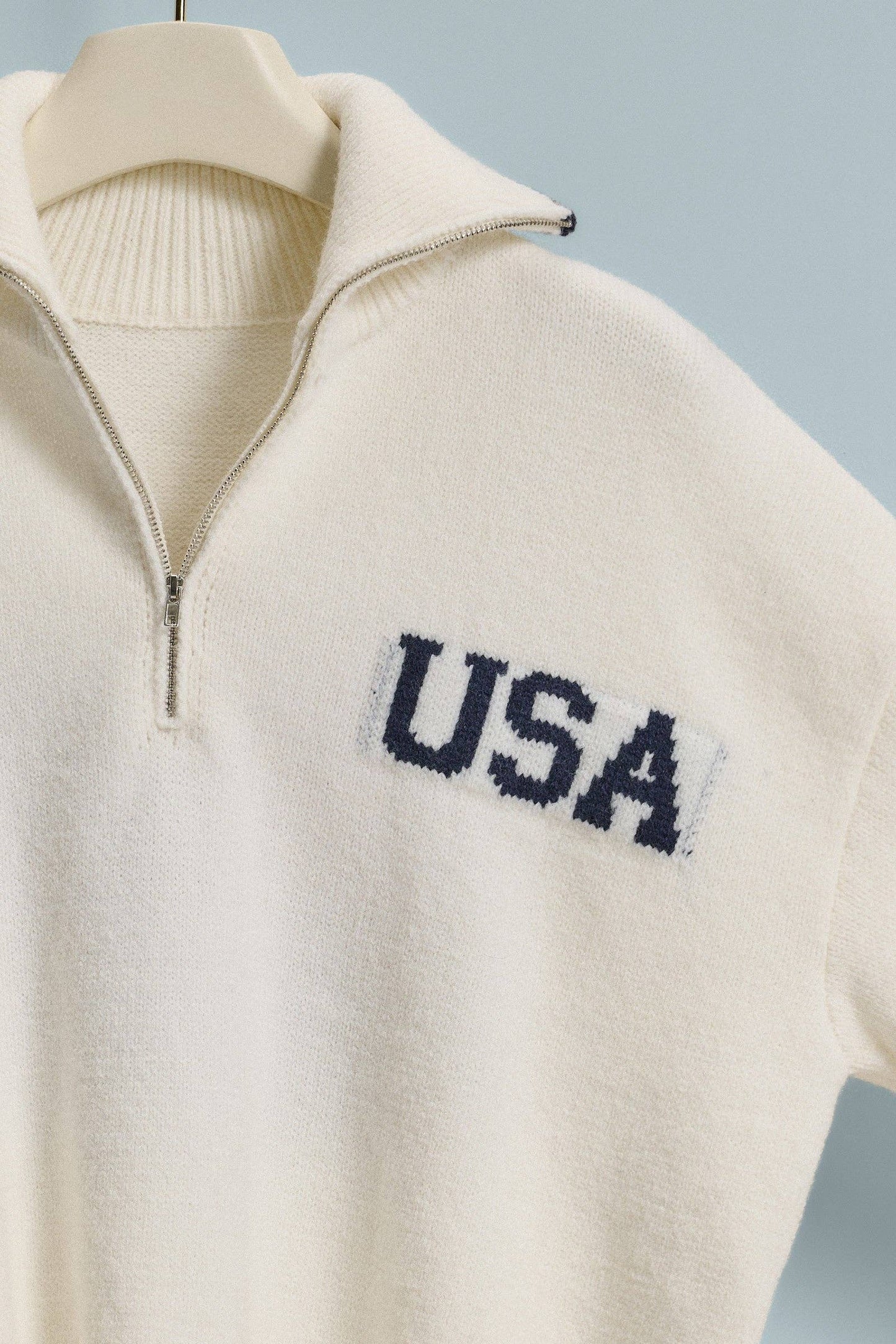 Americana Flag Quarter-Zip Knit Sweater: Ivory / SM- ML