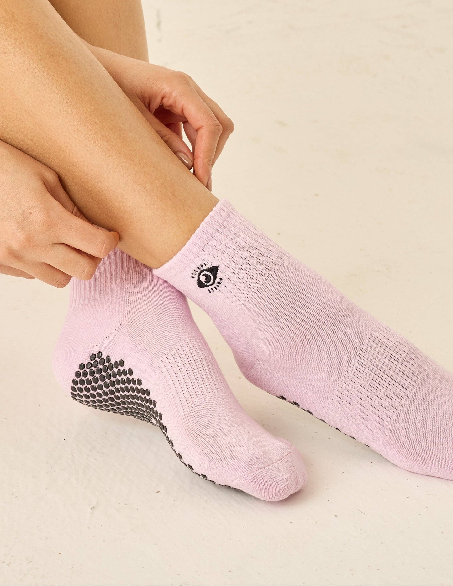 The Harlow Sock: Daisy Black