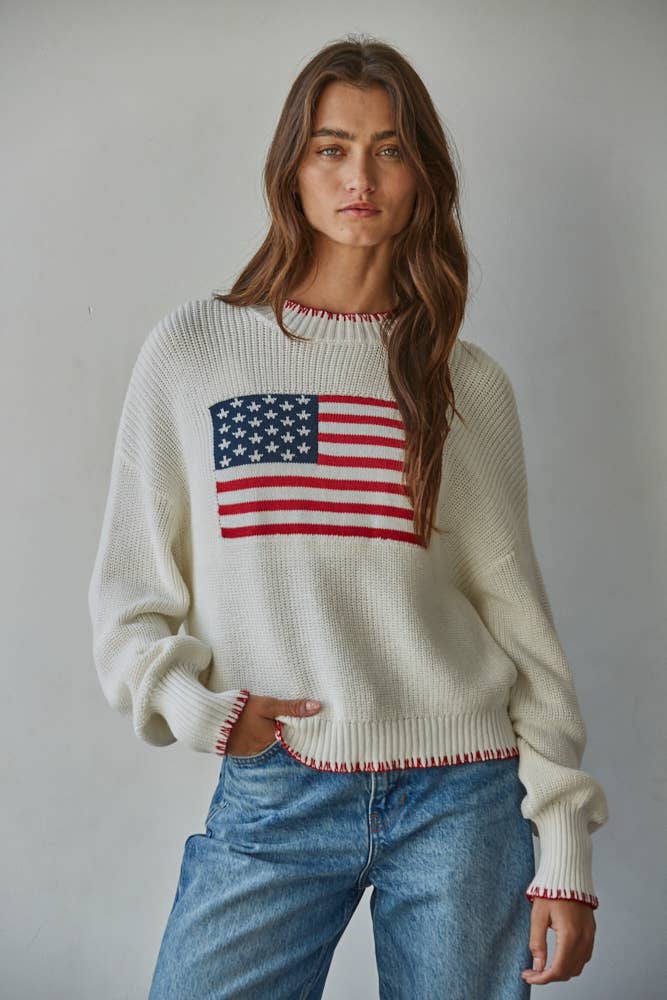 W2411 | Knit Sweater Crew American Flag Pullover: Off White / M