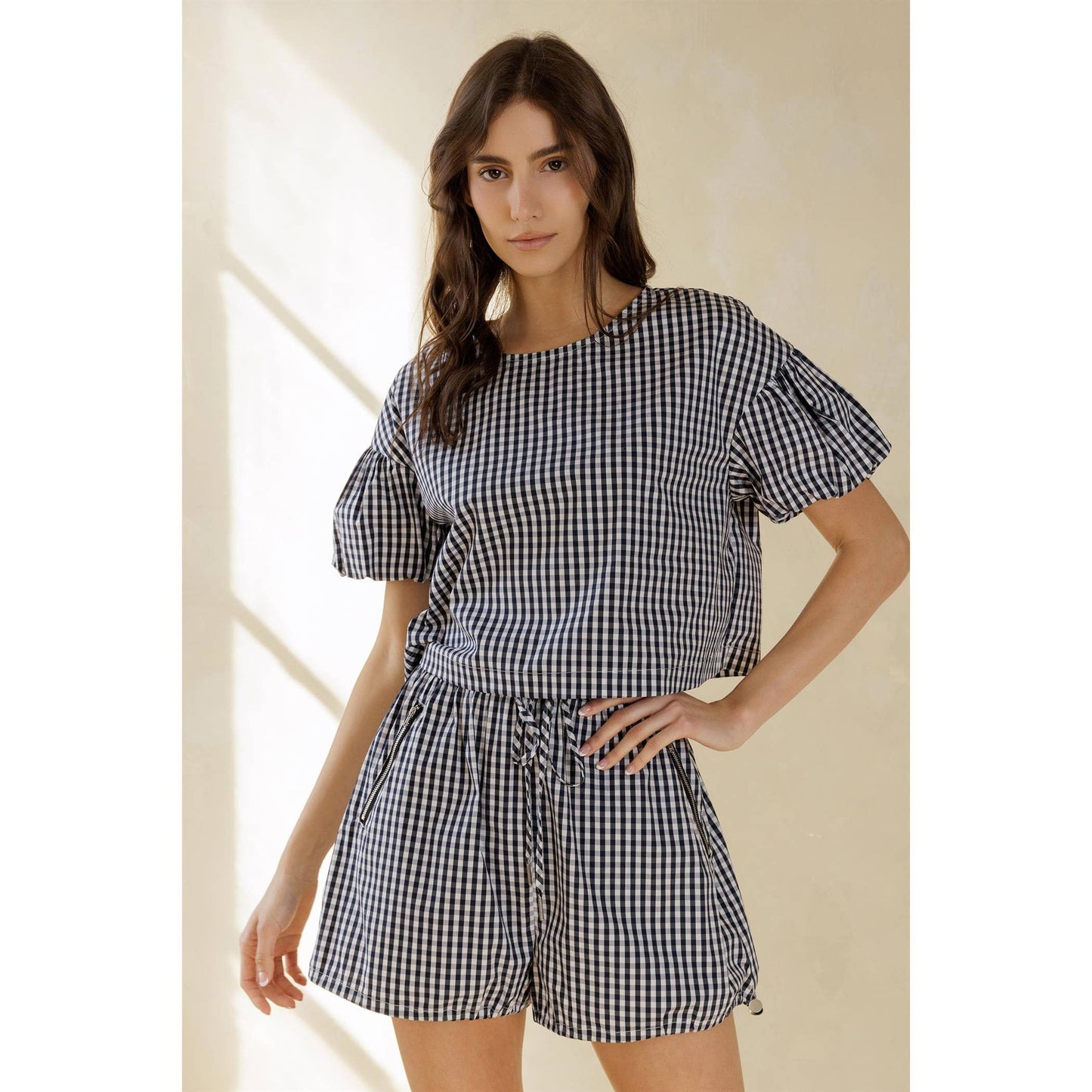 NAVY WHITE GINGHAM TOP: NAVY WHITE