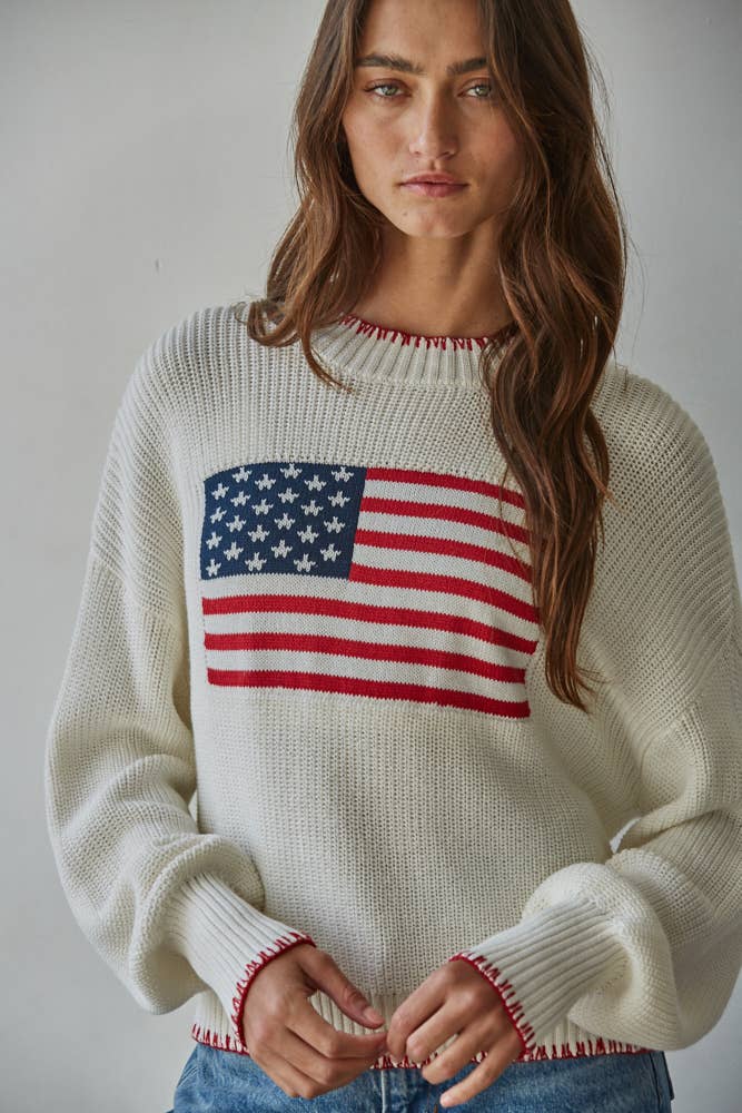 W2411 | Knit Sweater Crew American Flag Pullover: Off White / L
