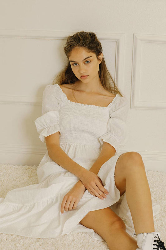 THE ‘WHITE PARTY’ DRESS